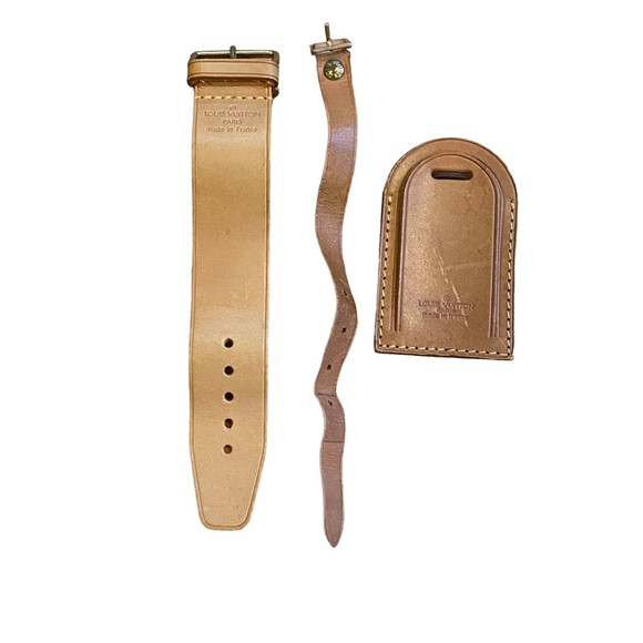 Louis Vuitton Authentic Leather Luggage Tag and Belt Set - Picture 4 of 9